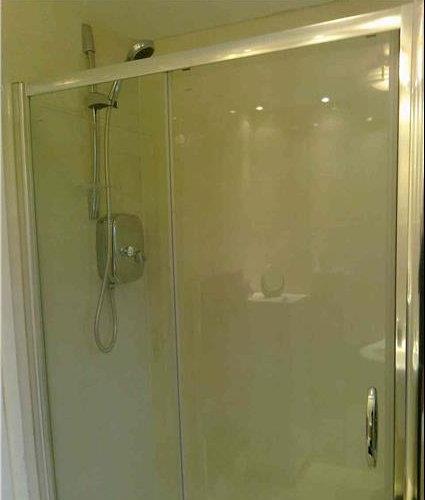 Glenn Reed Tiling Services