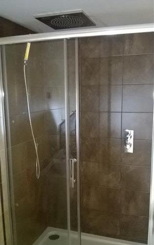 Glenn Reed Tiling Services