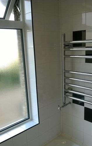 Glenn Reed Tiling Services